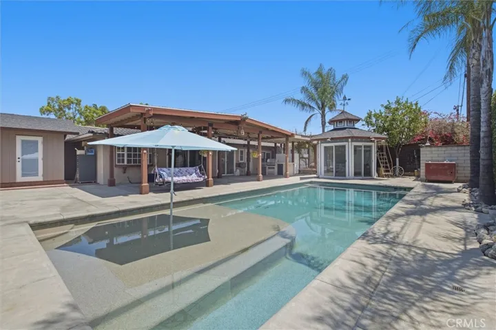 17202 La Collette Place, Yorba Linda, California 92886