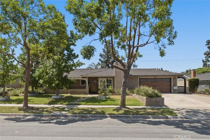 17202 La Collette Place, Yorba Linda, California 92886