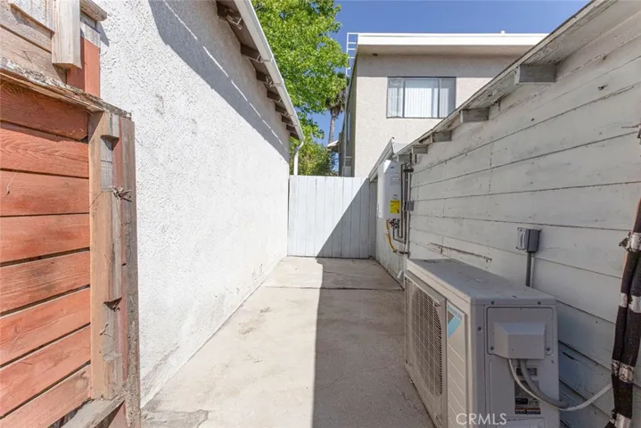 4116 Briggs Avenue, Montrose, California 91020