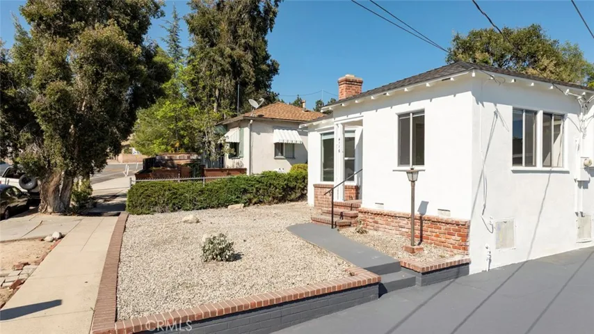 4116 Briggs Avenue, Montrose, California 91020