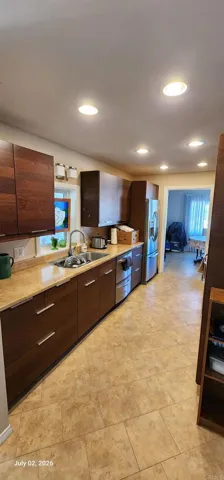 245 W Bobier Drive 06, Vista, California 92083