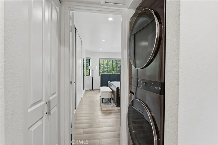10221 Oklahoma, Chatsworth, California 91311