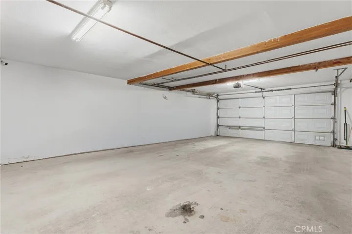 10221 Oklahoma, Chatsworth, California 91311