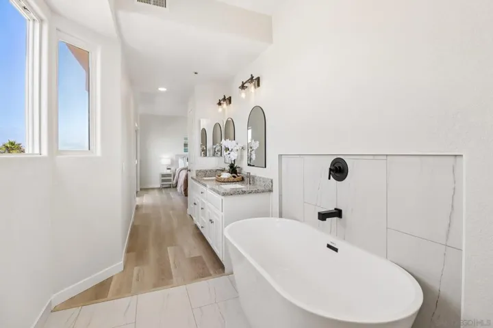 1442 Seacoast Dr 7, Imperial Beach, California 91932