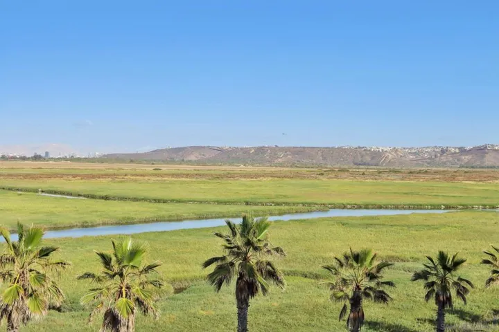 1442 Seacoast Dr 7, Imperial Beach, California 91932