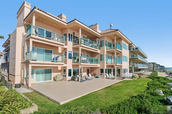 1442 Seacoast Dr 7, Imperial Beach, California 91932