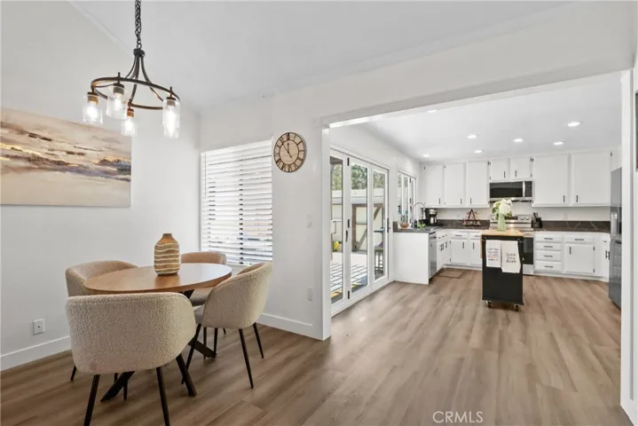 22891 Caminito Flores, Laguna Hills, California 92653