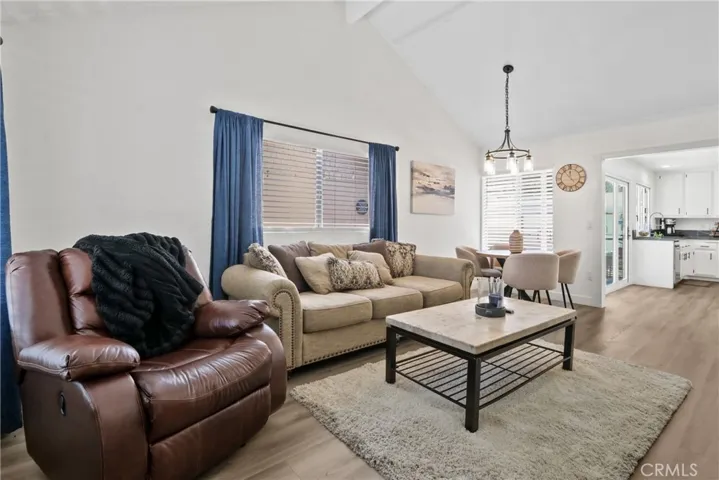 22891 Caminito Flores, Laguna Hills, California 92653