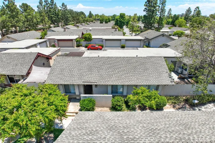 22891 Caminito Flores, Laguna Hills, California 92653