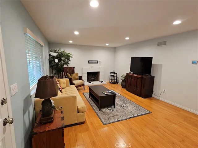 22153 James Alan Circle, Chatsworth, California 91311
