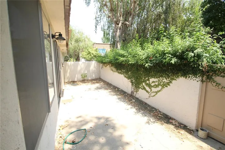 22153 James Alan Circle, Chatsworth, California 91311