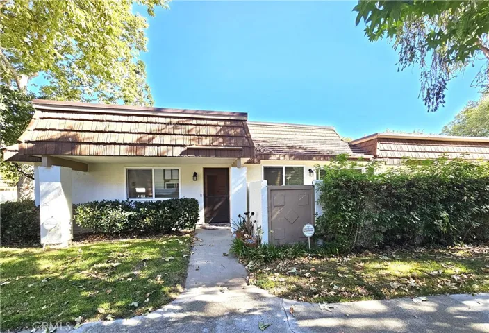 22153 James Alan Circle, Chatsworth, California 91311
