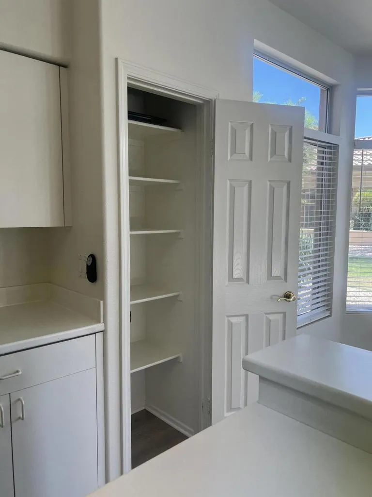 Kitchen 4