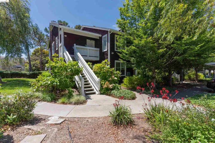211 Bayside Ct, Richmond, California 94804