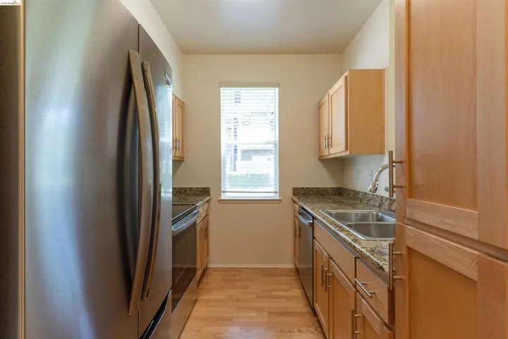 211 Bayside Ct, Richmond, California 94804
