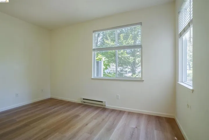 211 Bayside Ct, Richmond, California 94804
