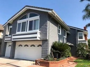 3 Puerto, Irvine, California 92620
