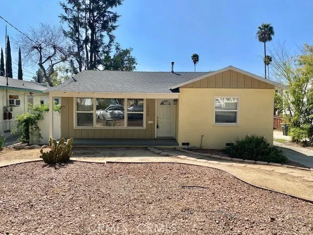 1498 E Topeka, Pasadena, California 91104