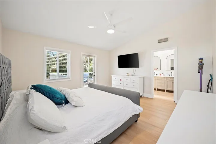 27184 Highlands Lane, Valencia, California 91354