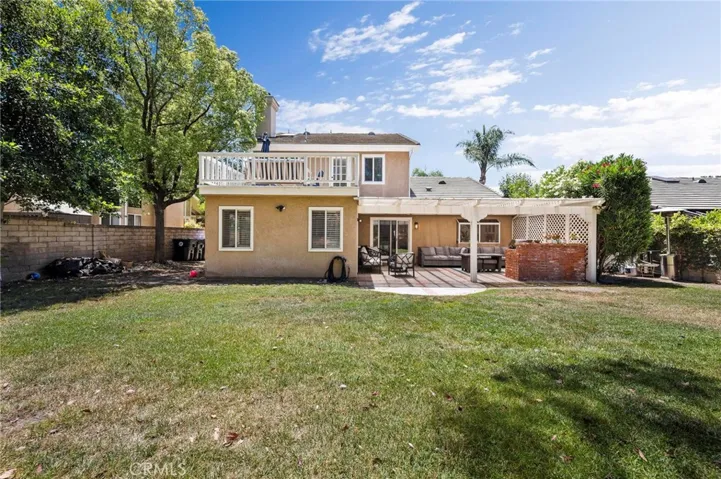 27184 Highlands Lane, Valencia, California 91354