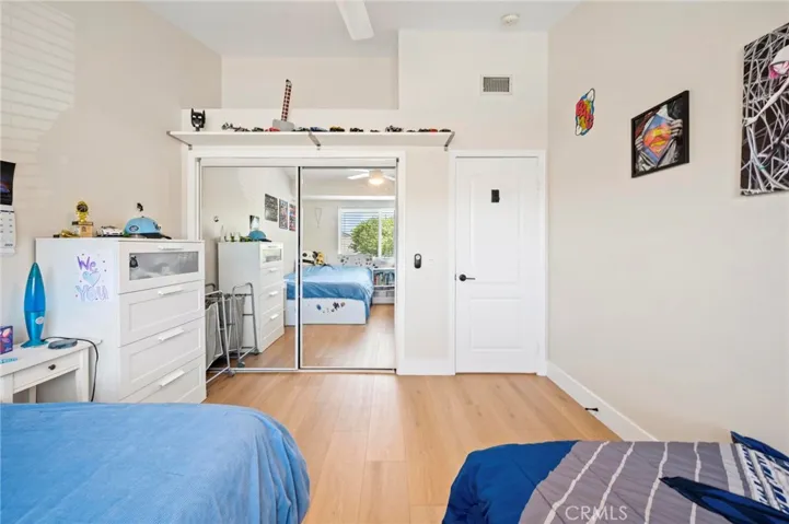 27184 Highlands Lane, Valencia, California 91354