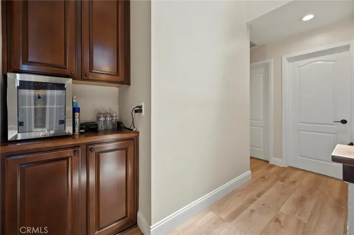 27184 Highlands Lane, Valencia, California 91354