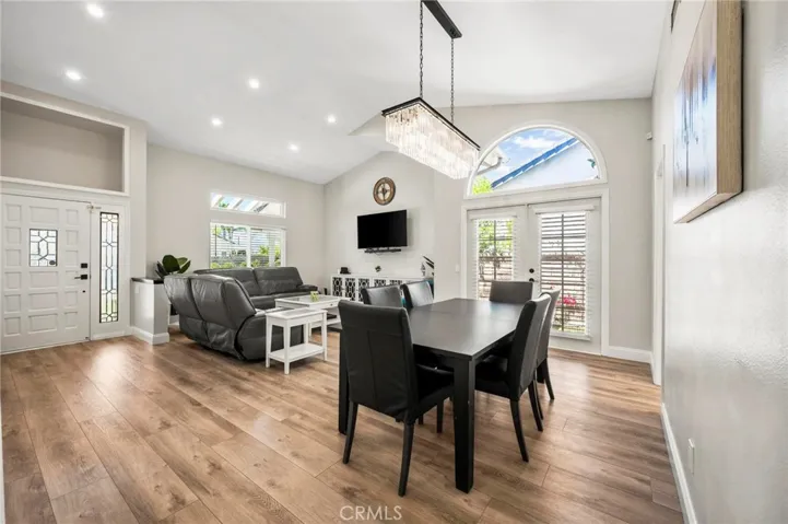 27184 Highlands Lane, Valencia, California 91354
