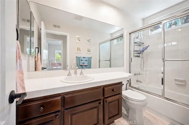 27184 Highlands Lane, Valencia, California 91354