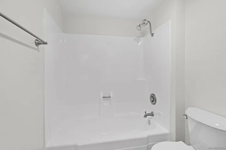 2920 Briarwood E7, Bonita, California 91902