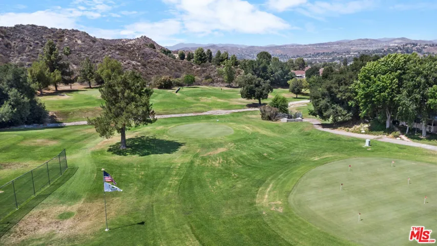 26834 Avenue Of The Oaks D, Newhall, California 91321