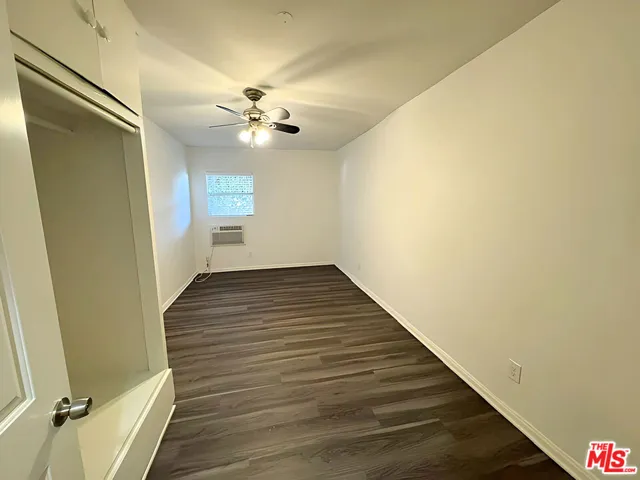 4360 1/2 Willow Brook Avenue, Los Angeles, California 90029