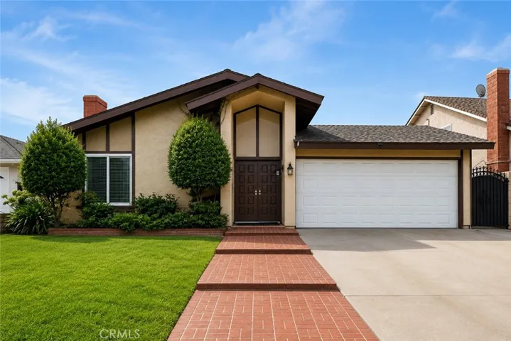 118 Corta Cresta Drive, Walnut, California 91789