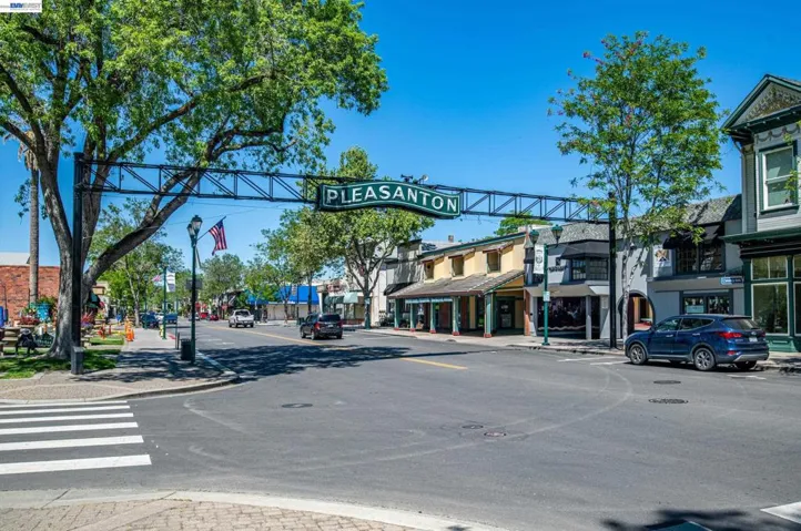 3861 Vine St, Pleasanton, California 94566