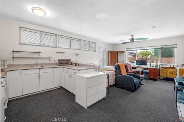 322 S Lincoln Street, Burbank, California 91506