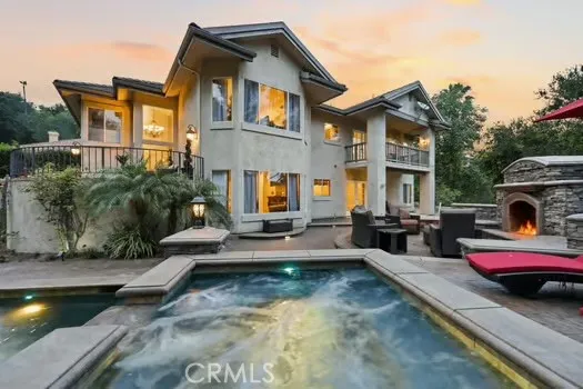664 Manor Ridge Road, Santa Paula, California 93060