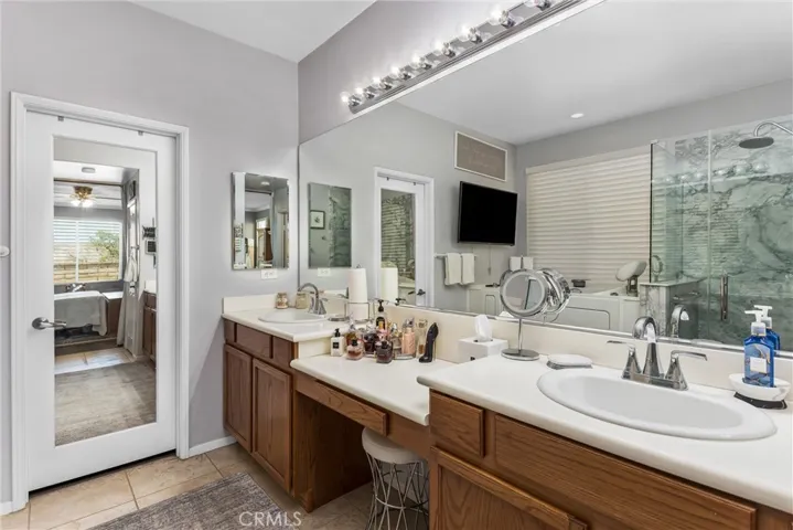 1180 Reisling, Perris, California 92571