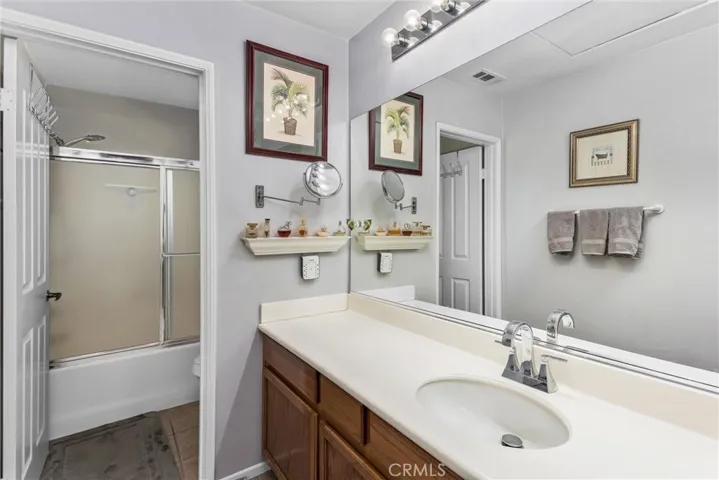 1180 Reisling, Perris, California 92571