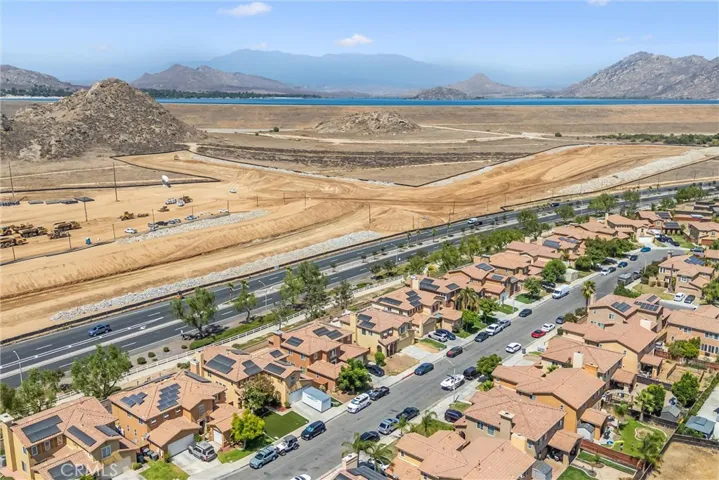 1180 Reisling, Perris, California 92571