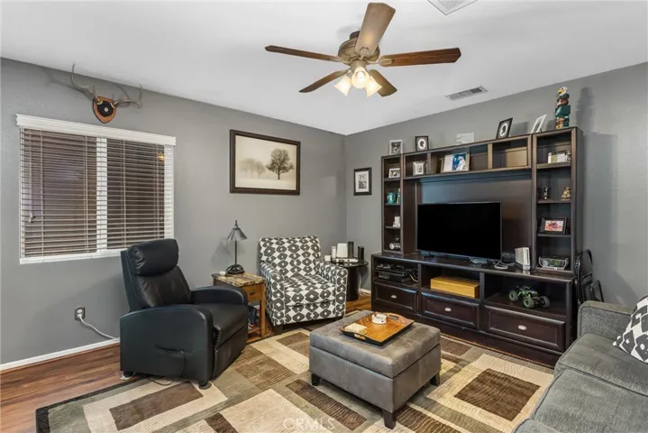 1180 Reisling, Perris, California 92571
