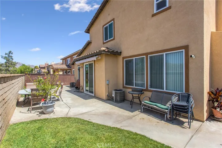 1180 Reisling, Perris, California 92571
