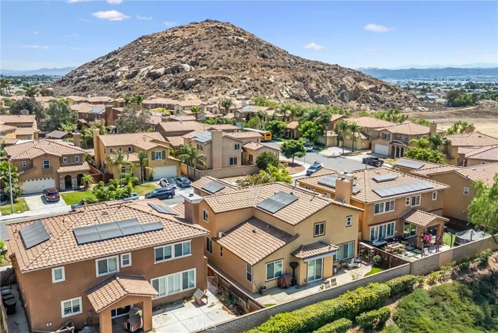 1180 Reisling, Perris, California 92571