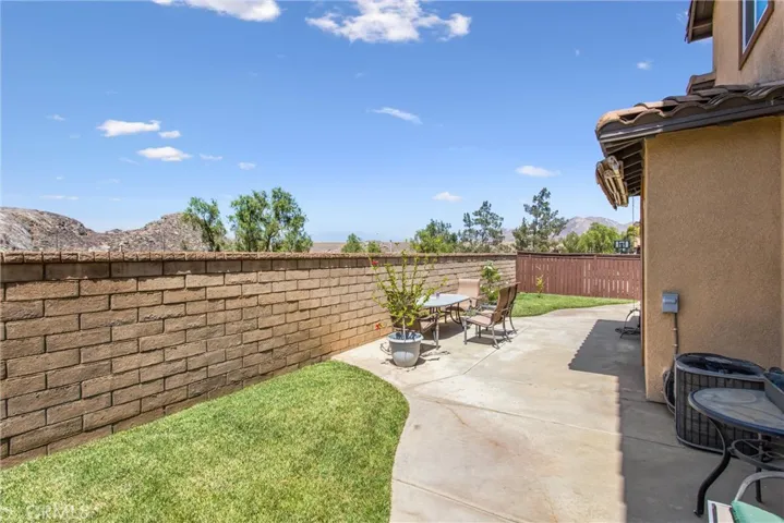 1180 Reisling, Perris, California 92571