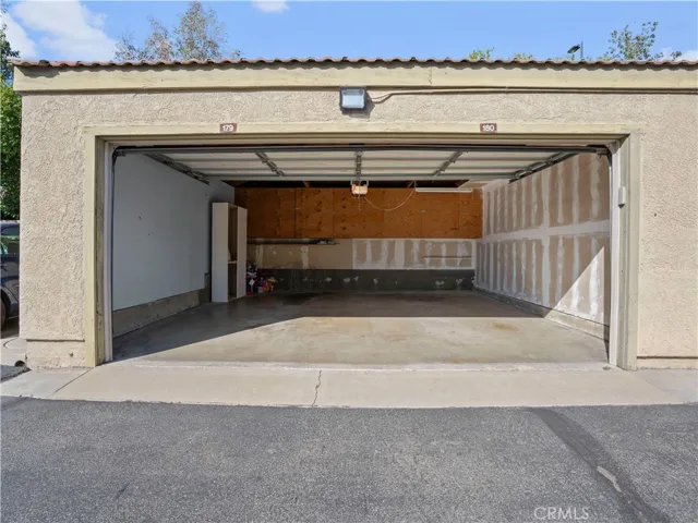 76 Country Mile Road, Pomona, California 91766