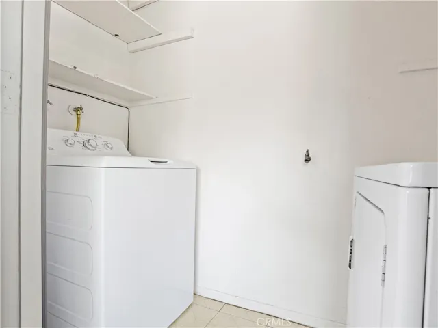 76 Country Mile Road, Pomona, California 91766