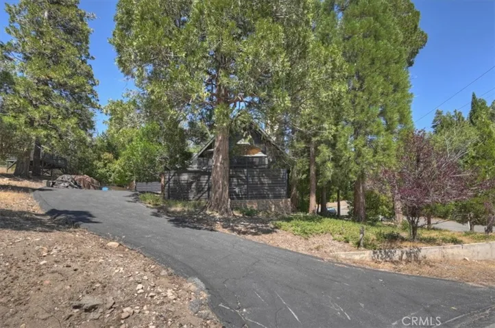 499 Golf Course, Lake Arrowhead, California 92352