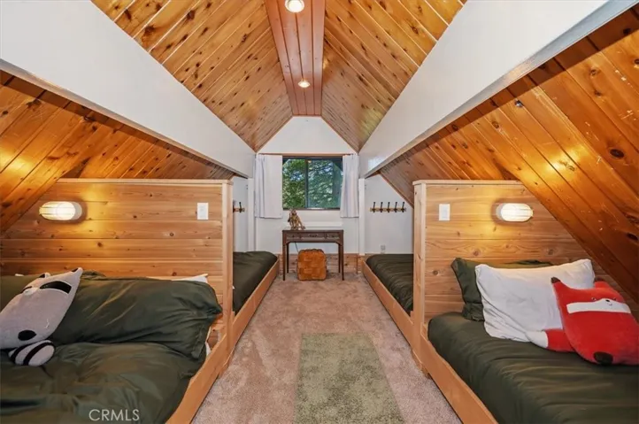 499 Golf Course, Lake Arrowhead, California 92352