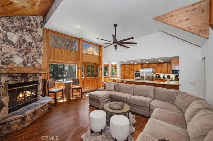499 Golf Course, Lake Arrowhead, California 92352