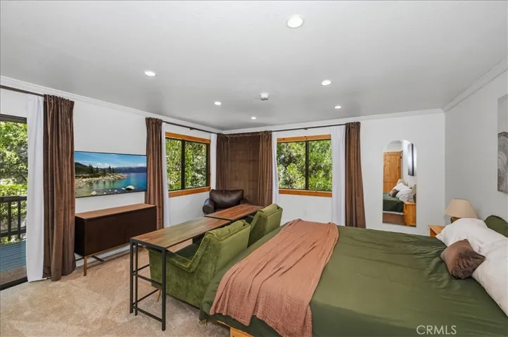 499 Golf Course, Lake Arrowhead, California 92352