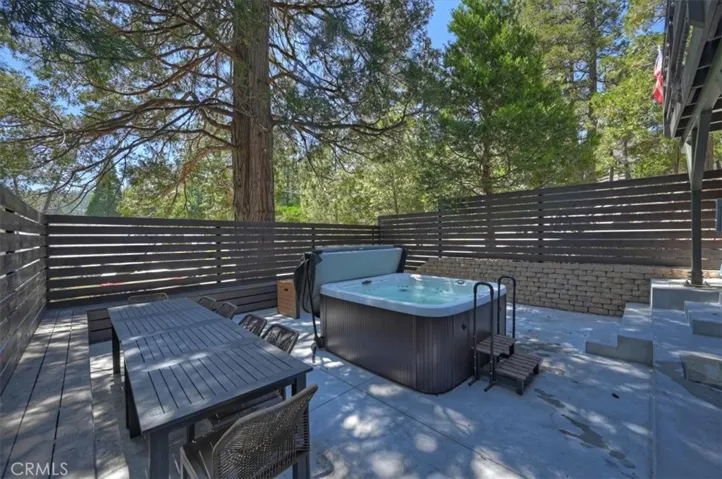 499 Golf Course, Lake Arrowhead, California 92352