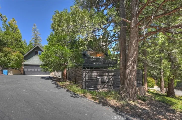 499 Golf Course, Lake Arrowhead, California 92352